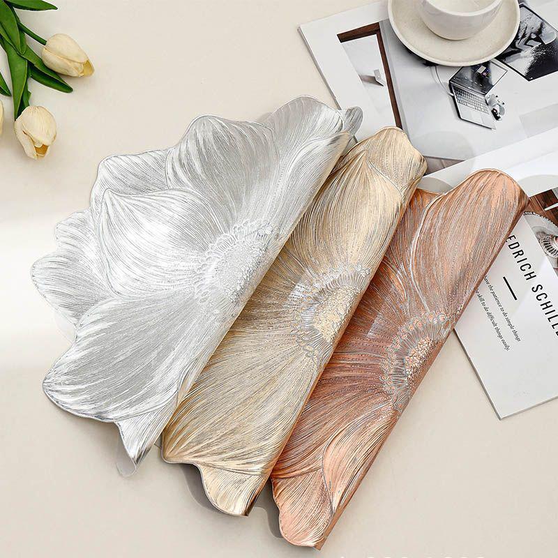 1 Pcs Lotus-Shaped Heat-Resistant And Washable Flower Placemat Decorative Heat Table Pad Coasters