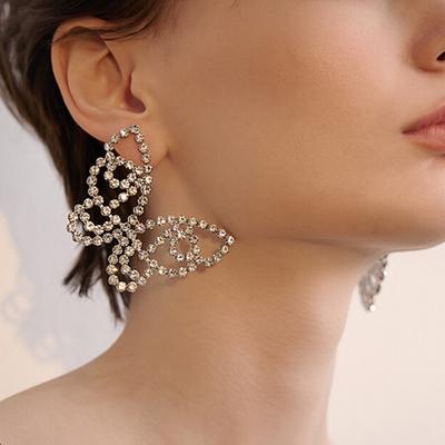 Super Flash Hollow Butterfly Earrings Niche Simple Light Luxury Stud Earrings High-end Temperament Earrings Women