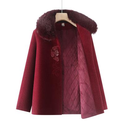 Zimowe ubrania dla kobiet w średnim wieku i starszych Płaszcz z imitacji aksamitu norkowego 70-letnia matka dodaje aksamitny, pogrubiony modny płaszcz dla starszej pani