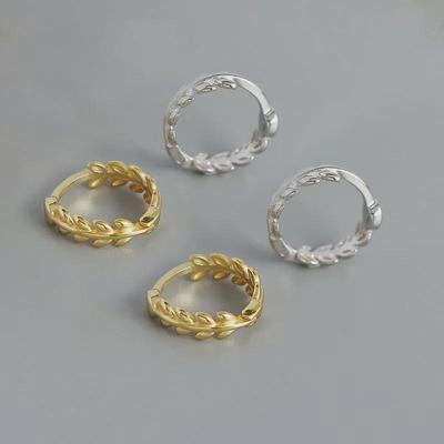 Hochwertige glänzende minimalistische Blatt-Ohrclips – modische Luxus-Ohrringe für Damen