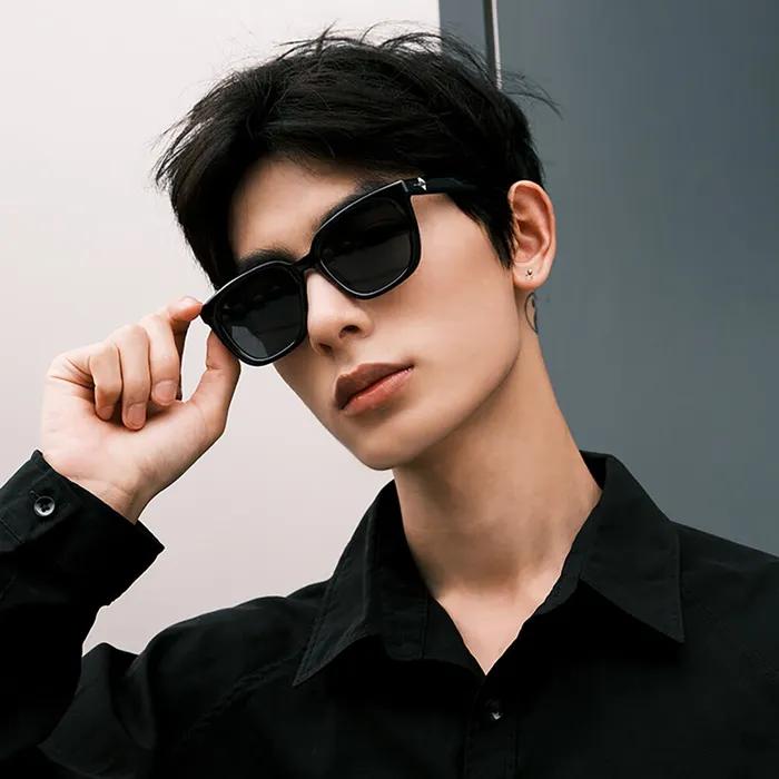 Neo Retro 20037 Sunglasses BLACK