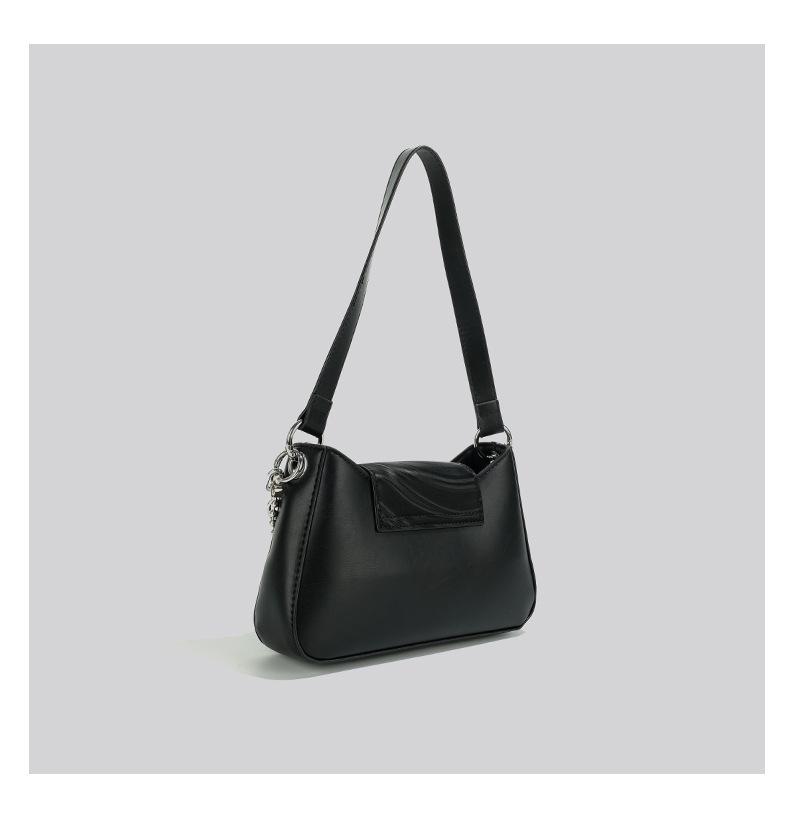 Trendy 2025 Women's Baguette Underarm Bag with High-End Texture and Niche Design
