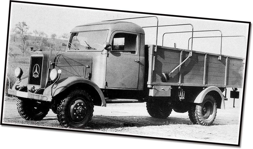 Cobi Historical Collection #2455A Militärblock WWII Deutsches Armee-Sanitätsfahrzeug Mercedes Benz L3000S