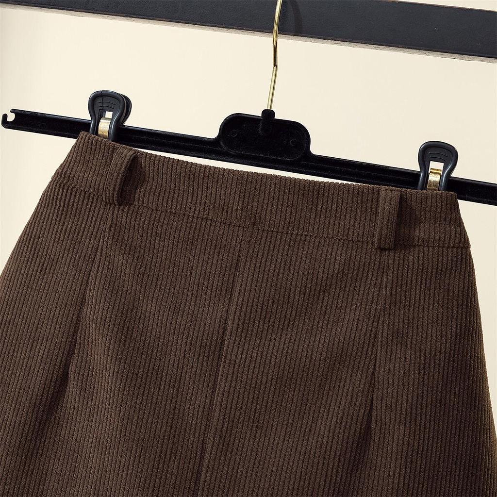 2026 Autumn/Winter Plus Size Corduroy High Waist A-line Black Short Skirt