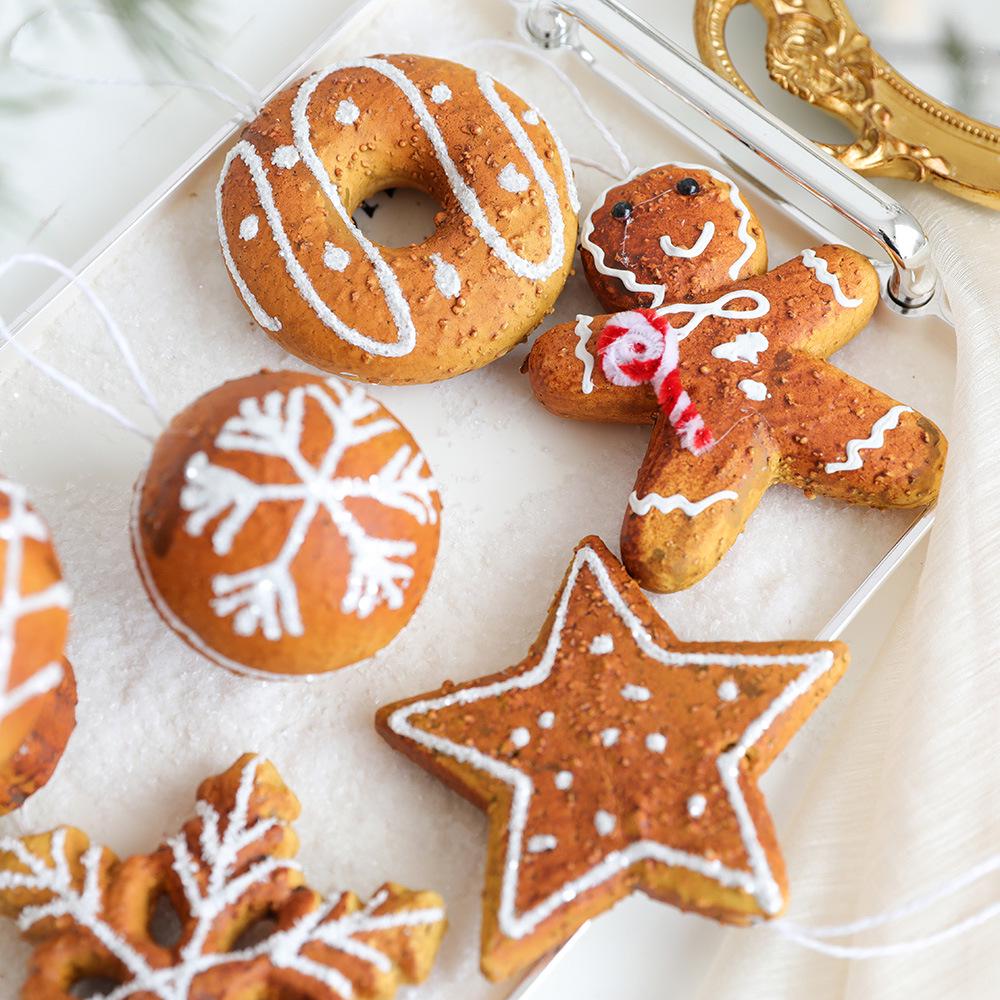 DIY Christmas Ornaments: Foam Snowflake Ball & Gingerbread Man