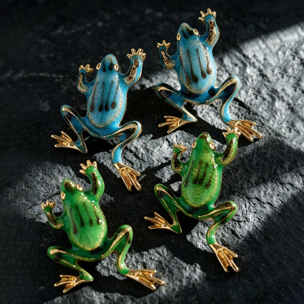 LATS Hip-hop Rock Quirky Cute Cartoon Personality Creative Frog Earrings for Women Jewelry Accessories Gifts