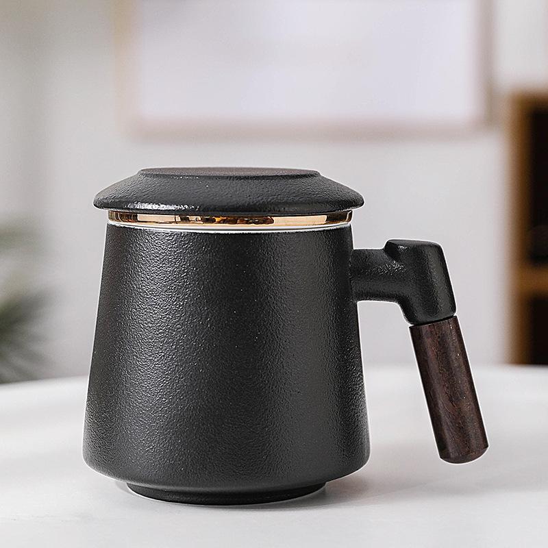 Wooden Handle Ceramic Filtered Tea Cup with Gift Box