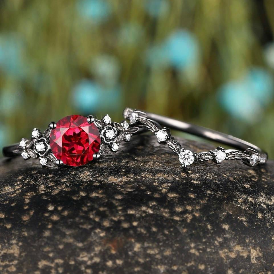 European and American Fashion Ruby Rings Gunmetal Ring with Zirconia Stones, Featuring a Branch and Cross Design, for Women