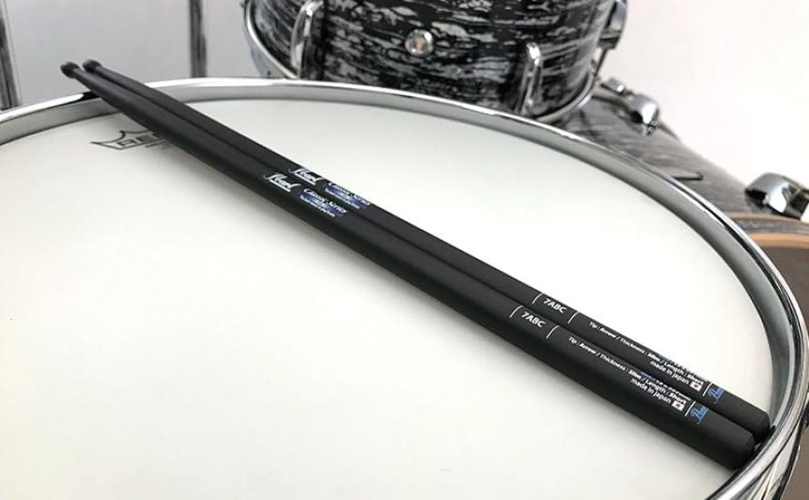 Pearl Hickory Drumsticks, Black Lacquer, 7HBC