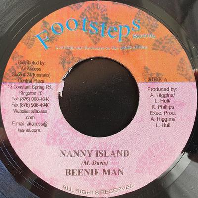7inch Record BEENIE MAN / LAZA - Nanny Island / Turn Around NONE Footsteps Recor Jamaica Reggae, Ska & Dub Used