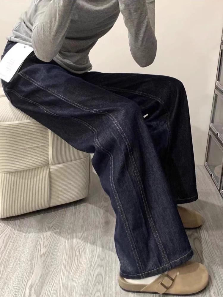 

Женские джинсы больших размеров темно-синего цвета с флисовой подкладкой и широкими штанинами, с высокой посадкой и свободного кроя для осени/зимы 2025. 3XL