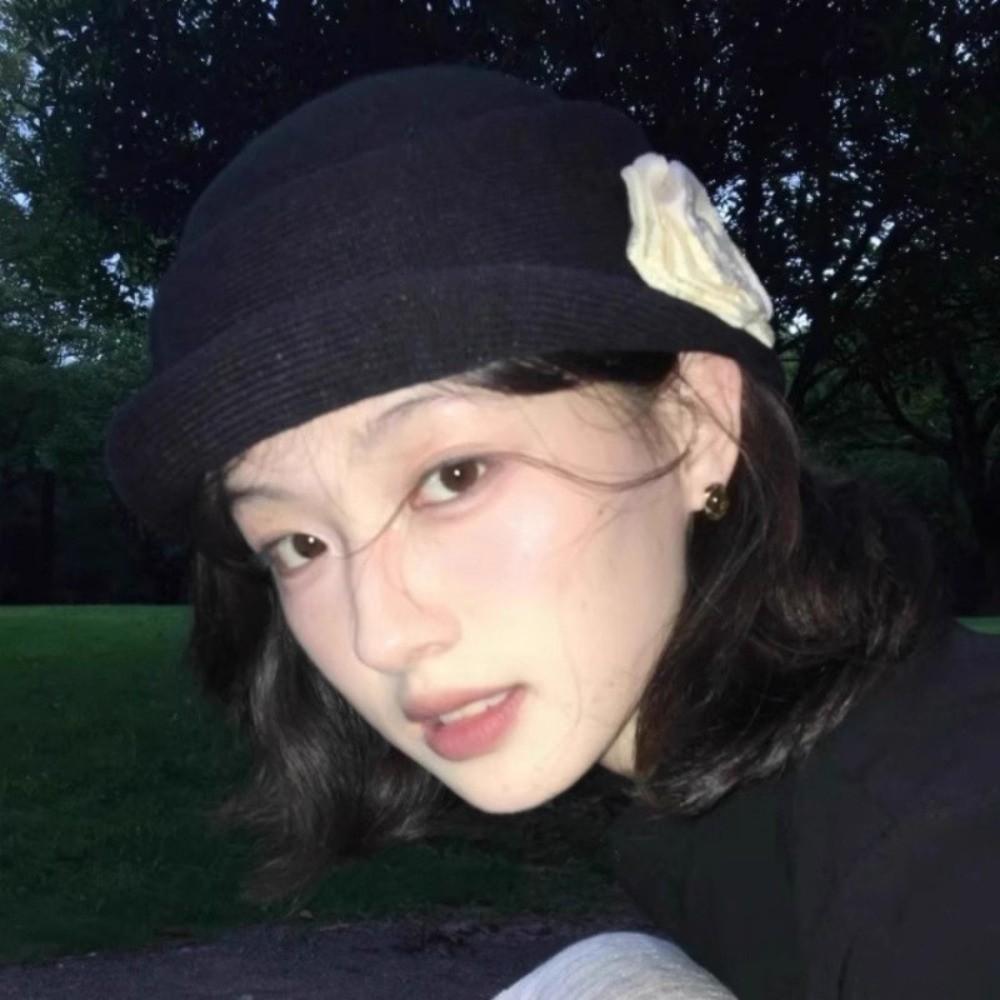 Elegant Camellia Flower Cap French Style Women's Formal hat Vintage Floral Bowler Hat Famale