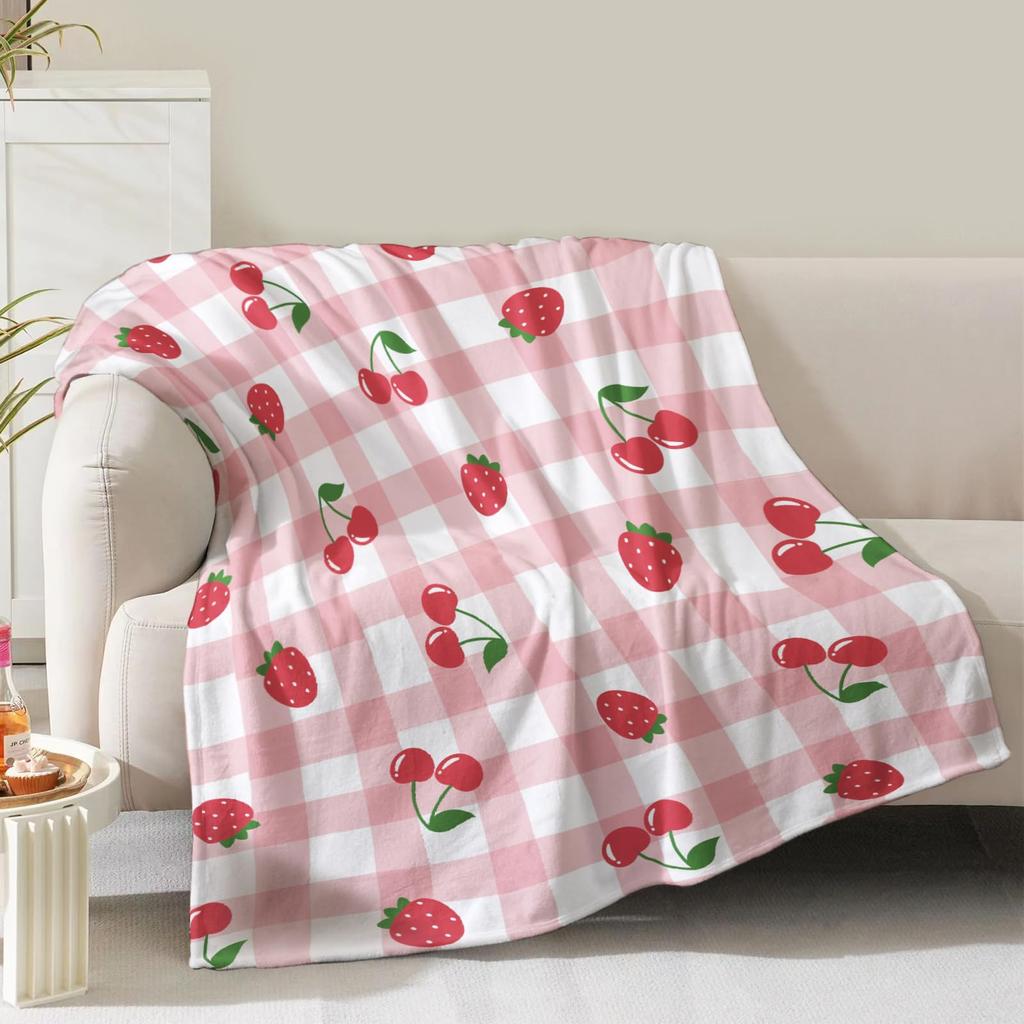 Cute Strawberry Blanket, Plush Soft Warm Flannel Sweet Fruit Throw Blanket for Couch, Travel, Bed, Outdoor, Gift for Teen Adult