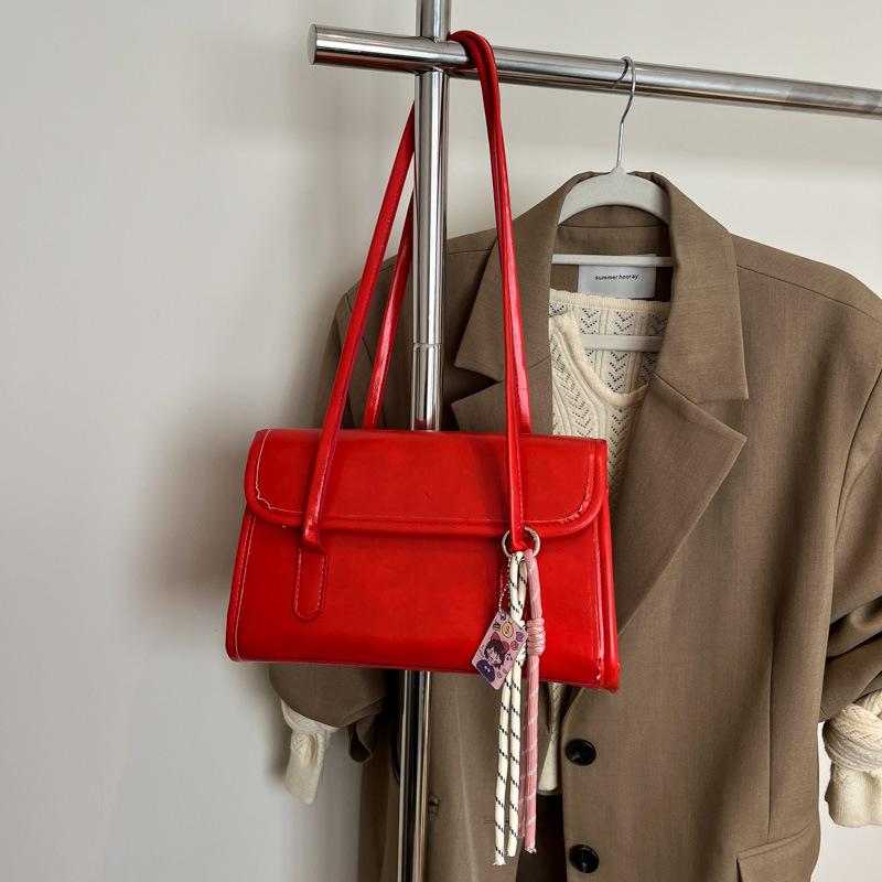 Large Capacity Underarm Bag Women's 2025 Spring and Summer New High-value Handbag Versatile Fashion Shoulder Bag