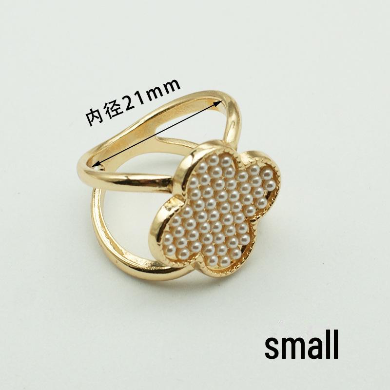 "Pearl Silk Scarf & Coat Buckle - High-End Korean Dual-Purpose Accessory"