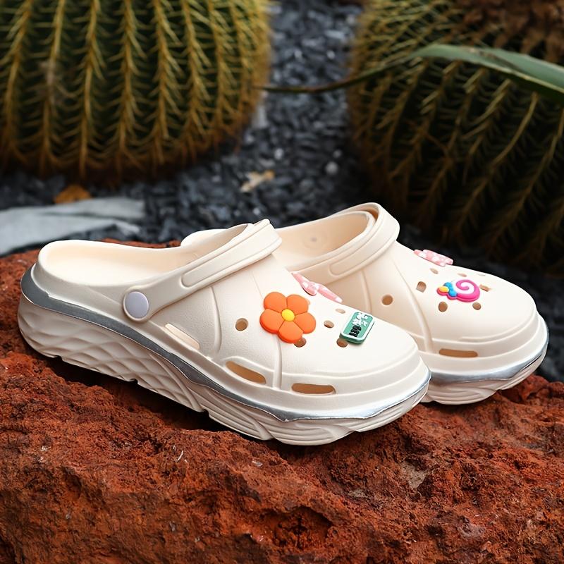 Damen-Clogs mit dicker Sohle zur Größensteigerung mit DIY-Blumen-Schleifen-Accessoires, Rutschfeste verschleißfeste leichte Gartenschuhe, Damenschuhe