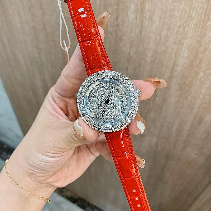 Watch Full Of Diamonds Gypsy Women'S Watch Time Comes To Run Rotary Dial Belt Large Dial Lady