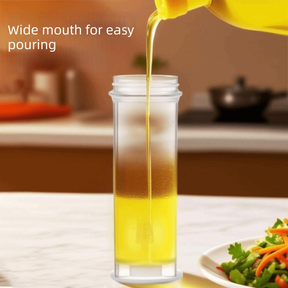 100ML Press Oil Sprayer Plastic Cooking Oil Dispenser Portable Down-Spray Oil Bottle  Salad Making
