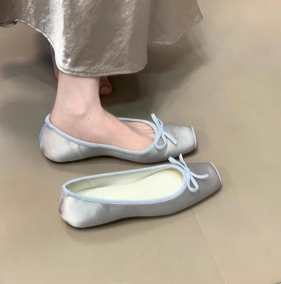 Elegant Woman Silks Bow Flats Fashion Square Toe Shallow Mary Jane Shoes Soft Casual Ballet Shoes for Women Slip On Dress Shoes
