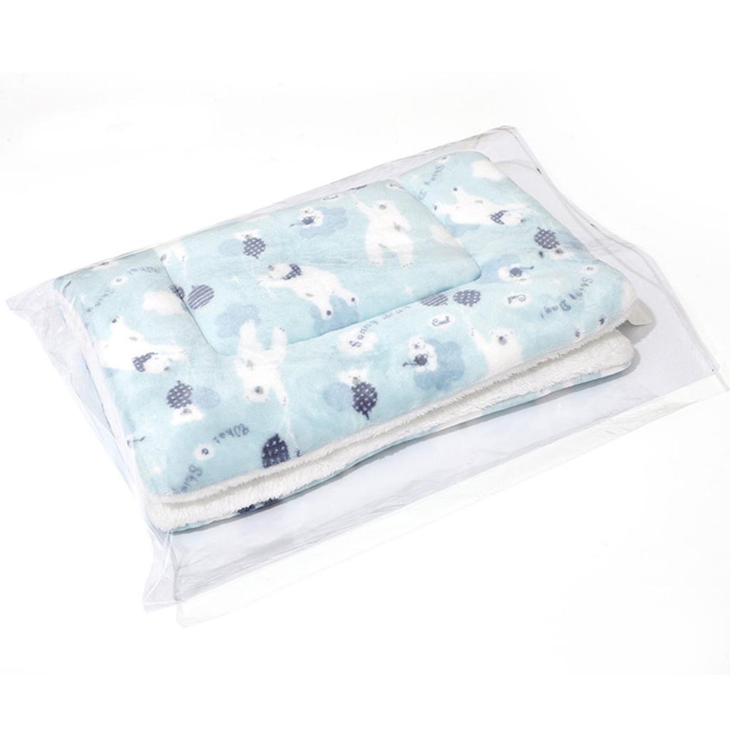 Furry Dog Blanket Soft and Warm Flannel Fleece Washable Pet Blankets for Dog Cats Cute Star Print Throw Cover