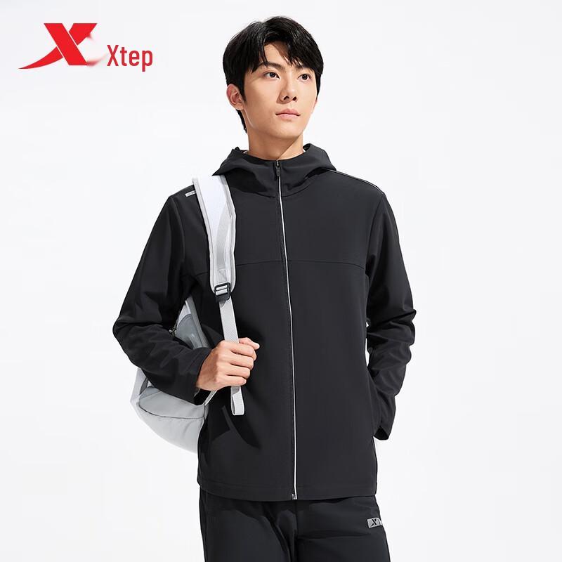 Xtep Men's Hooded 3-Proof Outdoor Soft Shell Jacket
