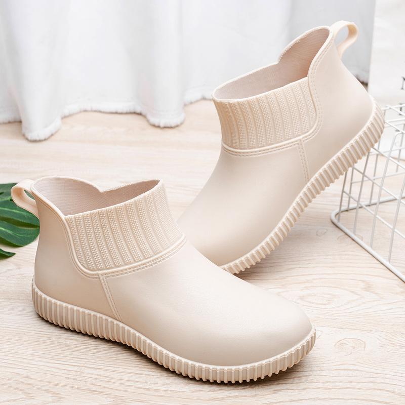 

Spring, summer, autumn and winter velvet low-top rain shoes women s adult fashion outer rain boots waterproof, non-slip and wear-resistant warm water 35