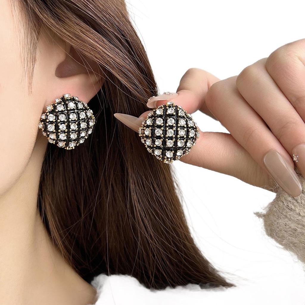 2025 Light Luxury Full Diamond Spherical Stud Earrings for Women - High-End Fashionable Design Jewelry
