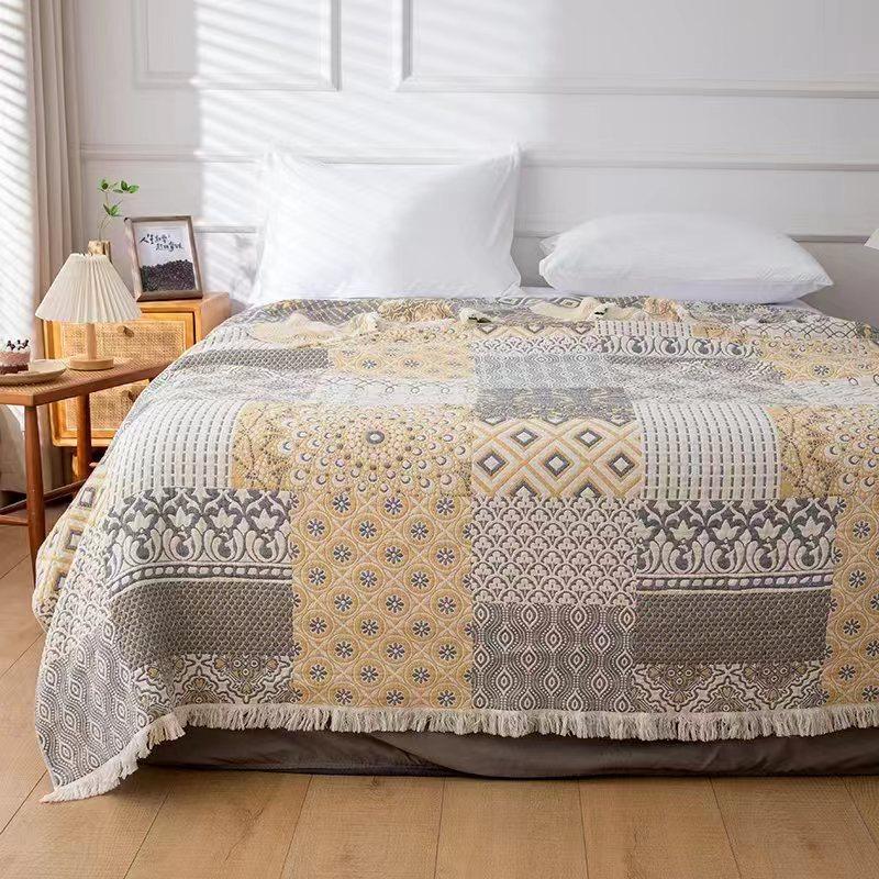 Multi-layer gauze cotton blanket bed cover towel blanket antibacterial anti-mite moisture absorption breathable soft skin-friendly blanket