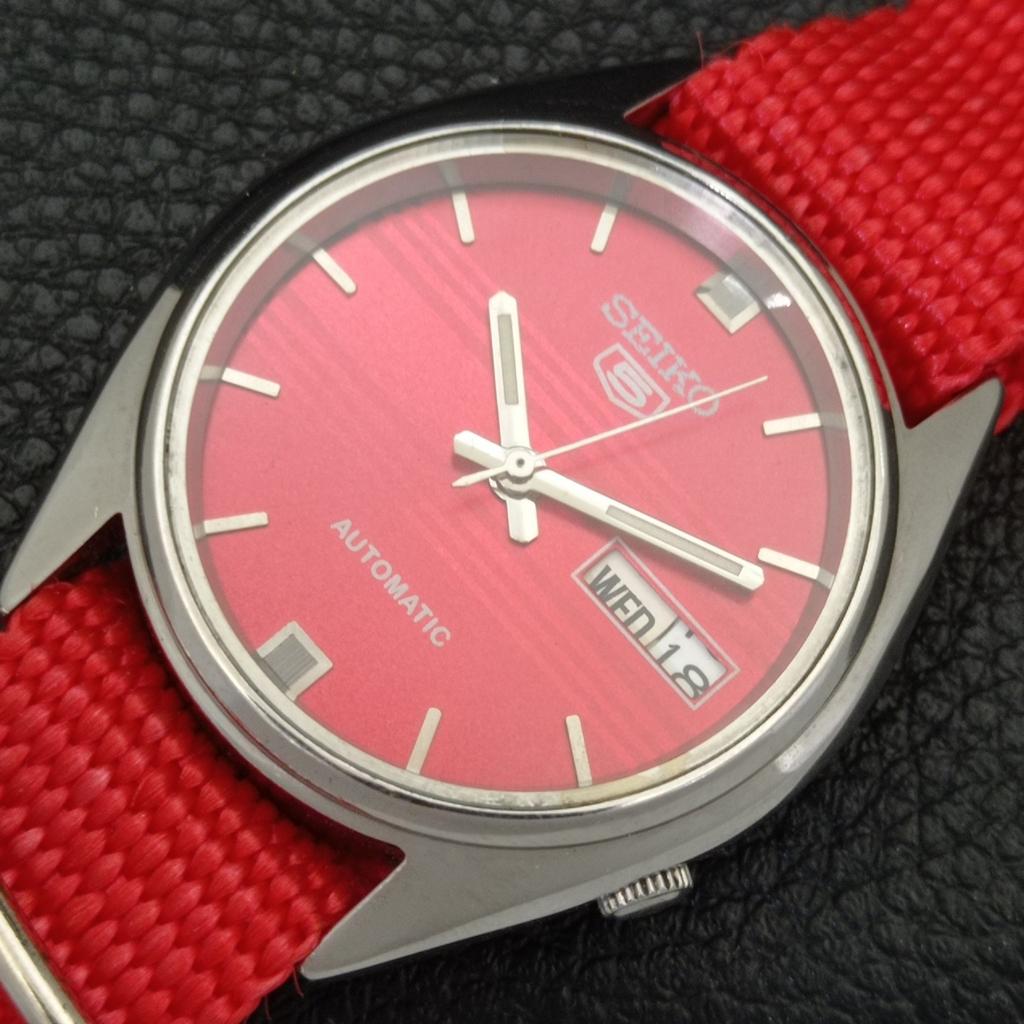 AUTOMATIC 7S26A VINTAGE SEIKO 5 JAPAN MENS RED COLOR DIAL WATCH a701612-5 R206c-a701612
