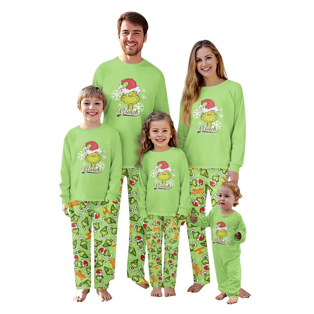 Passende Familiensets mit Weihnachtsmotiven, Langarmshirts und Hosen