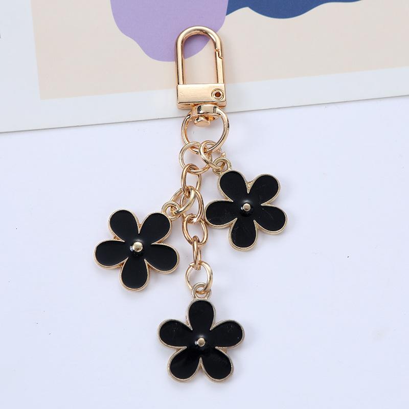 Dainty Enamel Metal Flower Pendant Key Chain Multi Color Key Bag Charms Keyring For Women