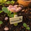 Bee Waterer Station Flower Shaped Insect Water Feeder Stake, Resin Garden Drinker with Soil Insertable Metal Ground Spike, Weather-Resistant