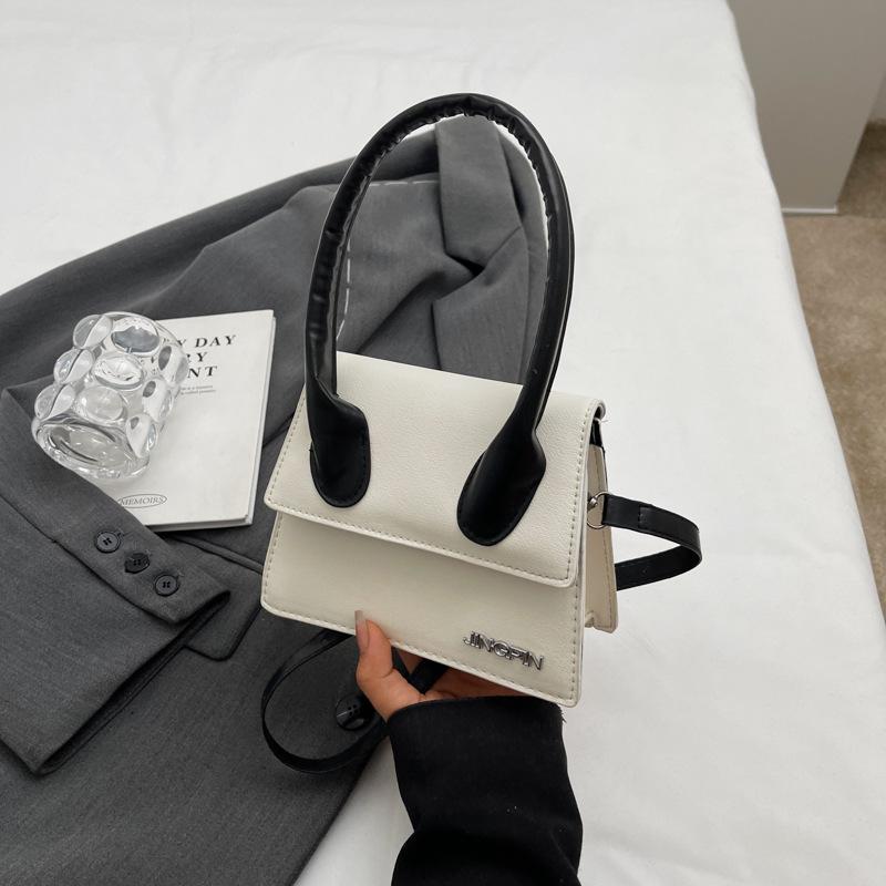 Frühling neu schöne Mode lässige Mode tragbare kleine quadratische Tasche personalisierte Pendler-Schulter-Damentasche