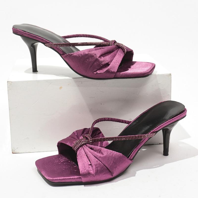 Fashion Plus Size 2025 Summer New Women’s Modern Slippers Square Toe Thin Heels Crystal Sandals for Outdoor Fashion Dress Party Slippers