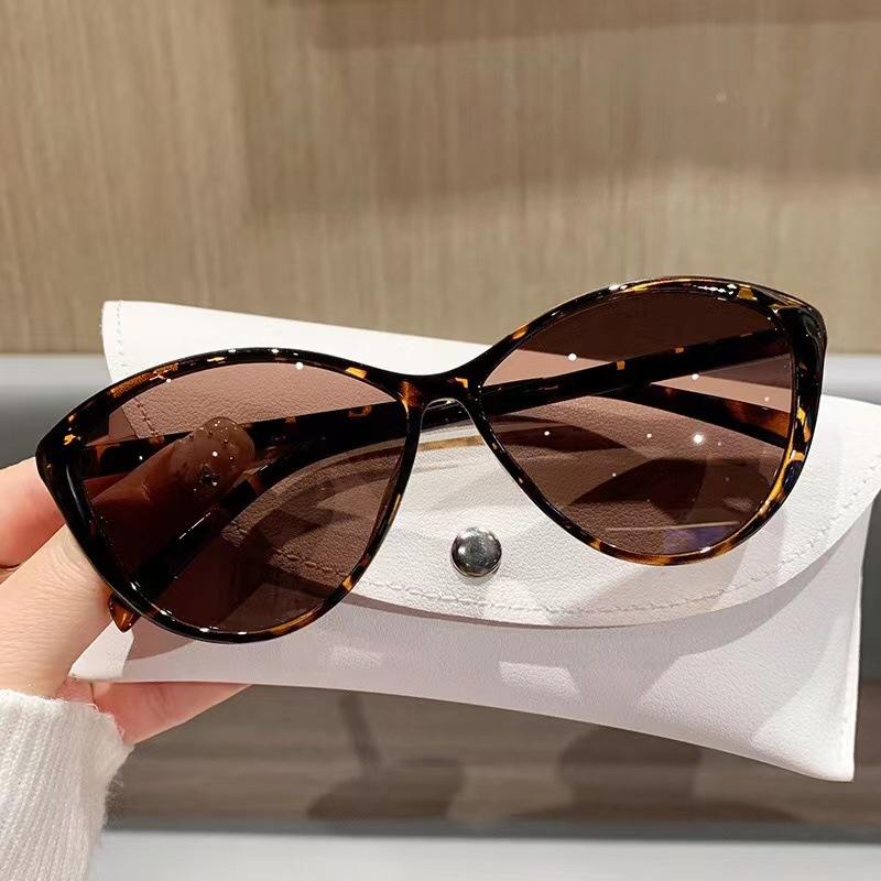 New Vintage Round Cat Eye Sunglasses Women Men Circular Sun Glasses Female Oval Eyewear  for Male Female Eyeglasses