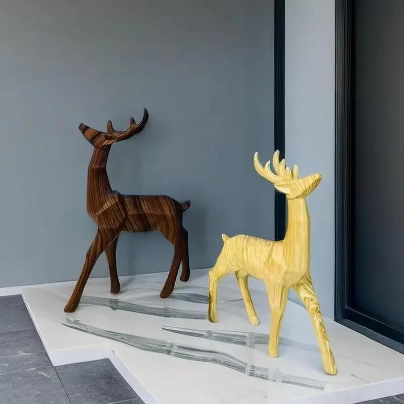 Hand Simulation Reindeer Tabletop Statue Resin Standing Geometric Reindeer Statue Wood Grain Geometric Reindeer Decoration
