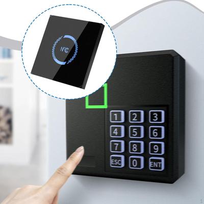 Equipos de aseo y limpieza – Paneles de control de acceso y cerraduras electrónicas