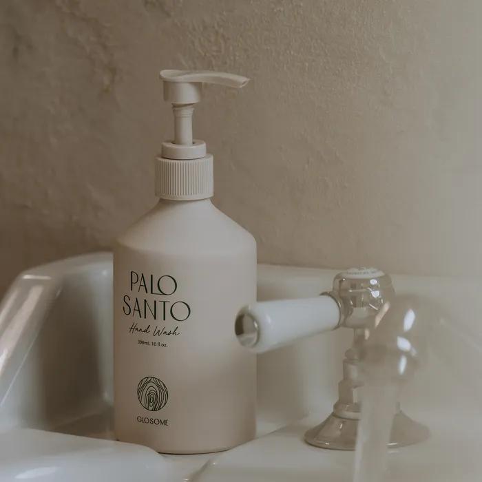 

Glossome Palo Santo Body & Hand Wash (Can be used for both hand and body)