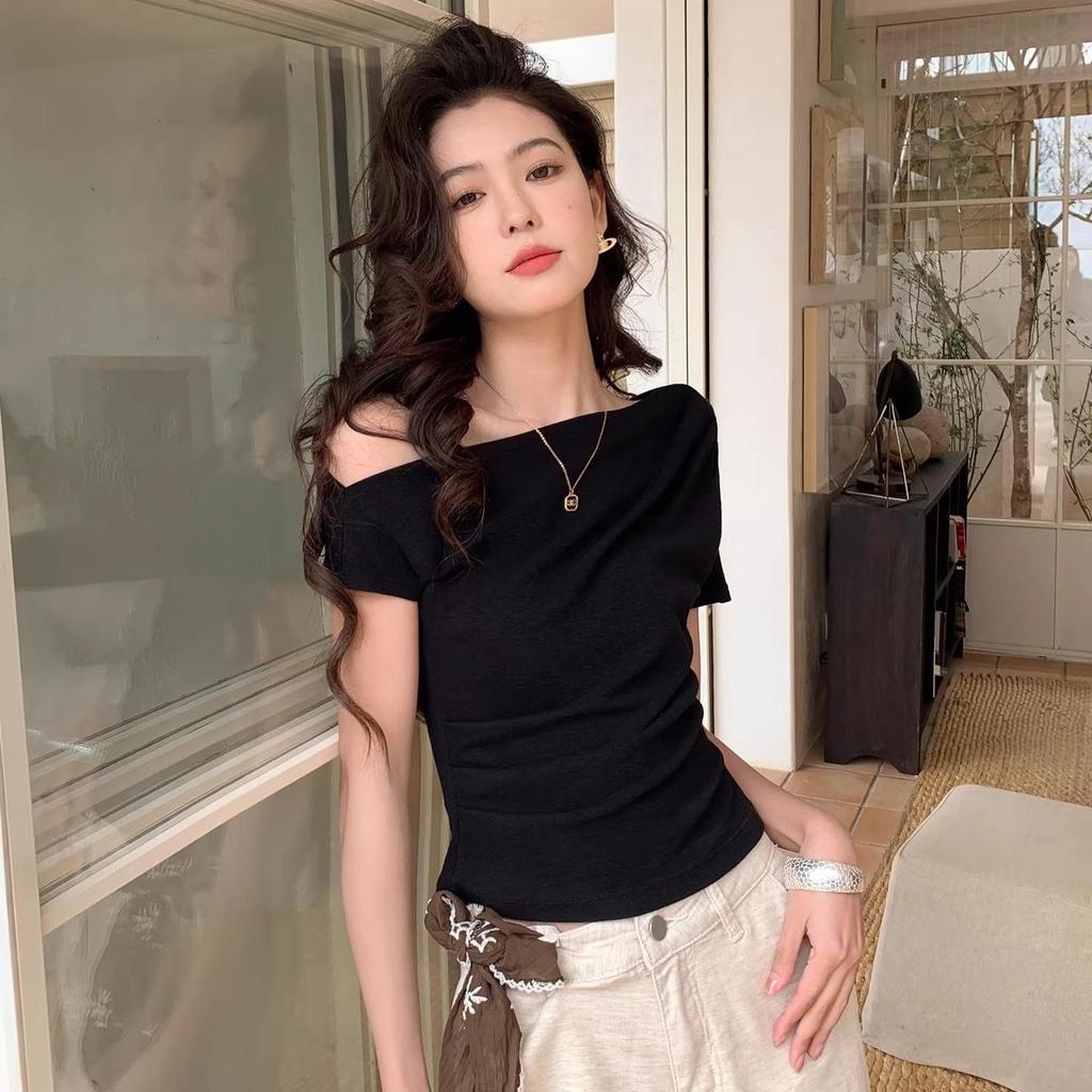 Pure Desire Asymmetrical One-Shoulder Slimming White T-Shirt for Women - Waist-Cinched Summer Design