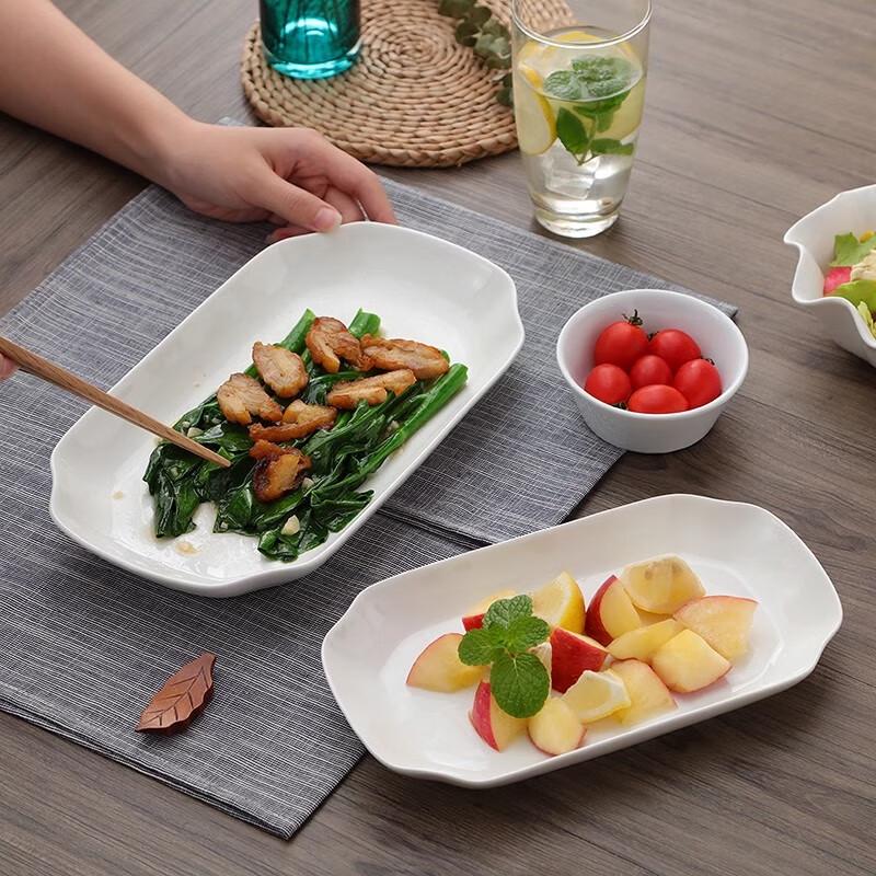 White Porcelain Ceramic Fish Plate