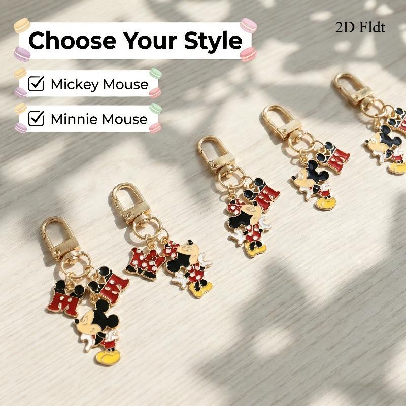 2 sady kovových klíčenek Mickey Mouse Roztomilé přívěsky na tašku Minnie Mouse Kreslené doplňky Klíčenky s kreslenými postavičkami Zlatá verze Dárek Dárková sada