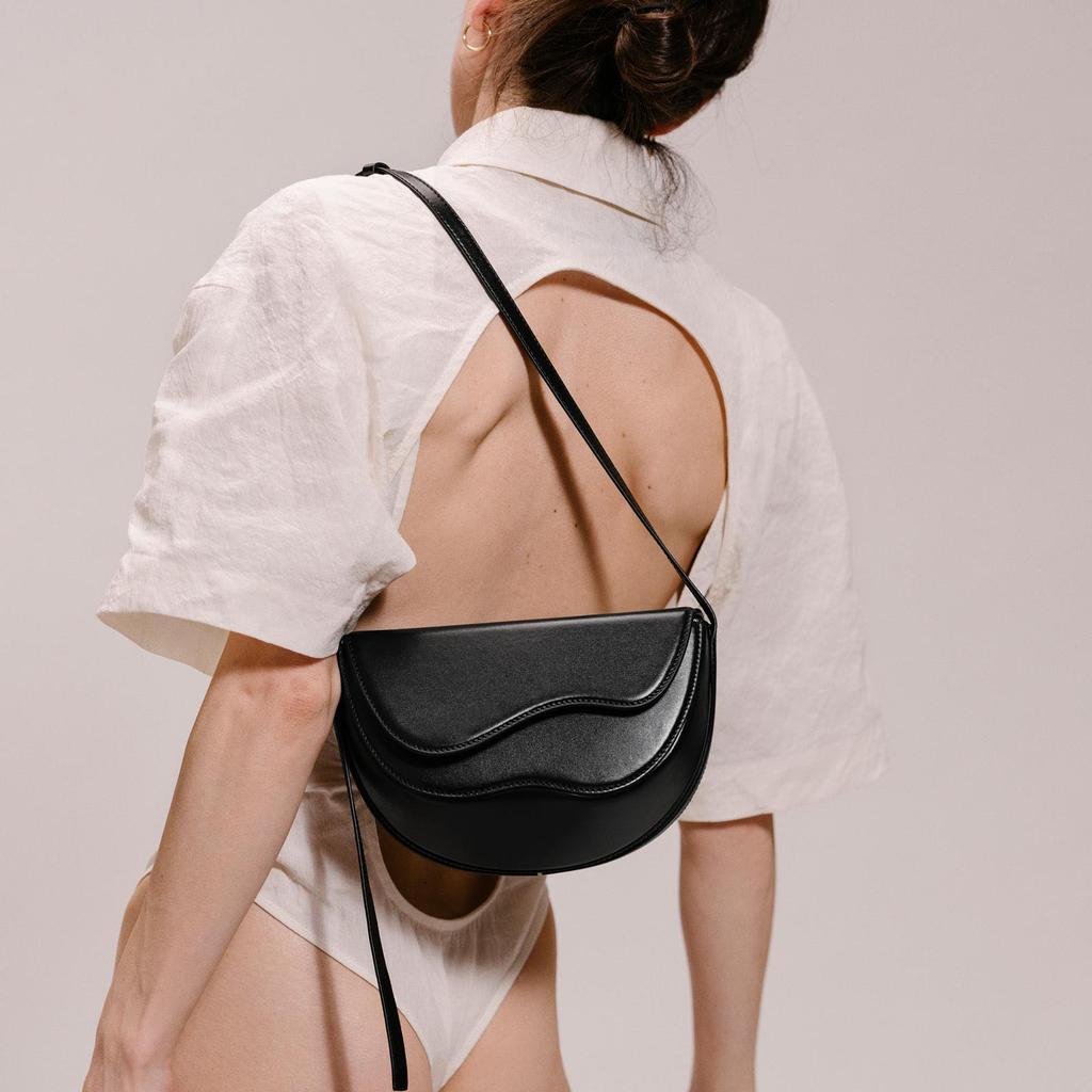 Womens Color Saddle Block Bag Wavy Layered Design Crossbody Bag Minimalist Fashion Shoulder Bag