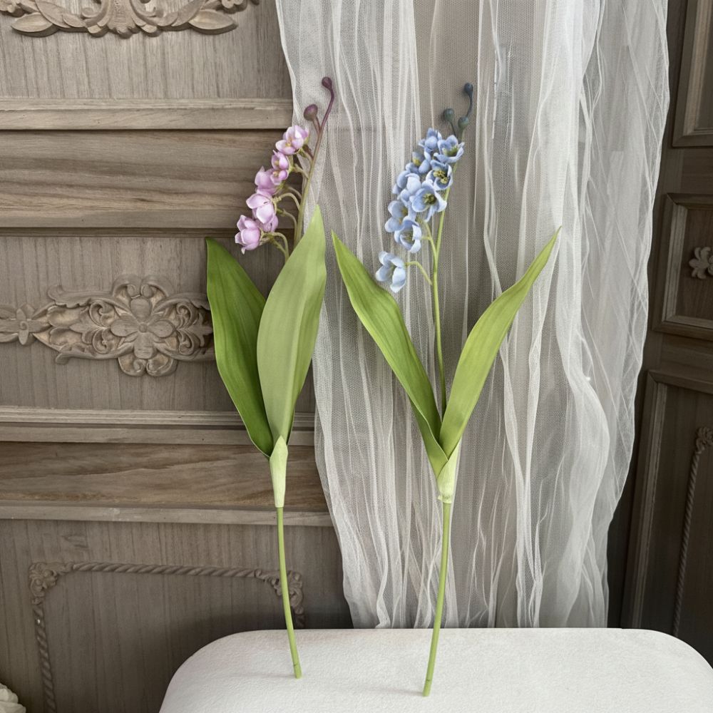 Galho de Flor Artificial Lírio-do-vale 40cm de Altura Flor Falsa Decoração de Casa