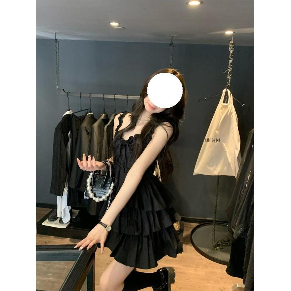 

Платье на бретелях женское нишевое темперамент фея топ-труба одно плечо платье принцессы лето XL- (recommended 110-60kg)