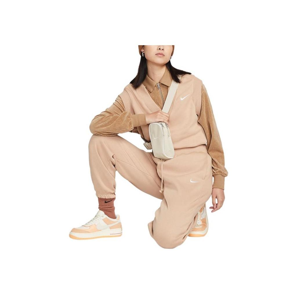 Nike Solid Logo V-Neck Loose Casual Tank Top Women Tops Camel DQ6760-200