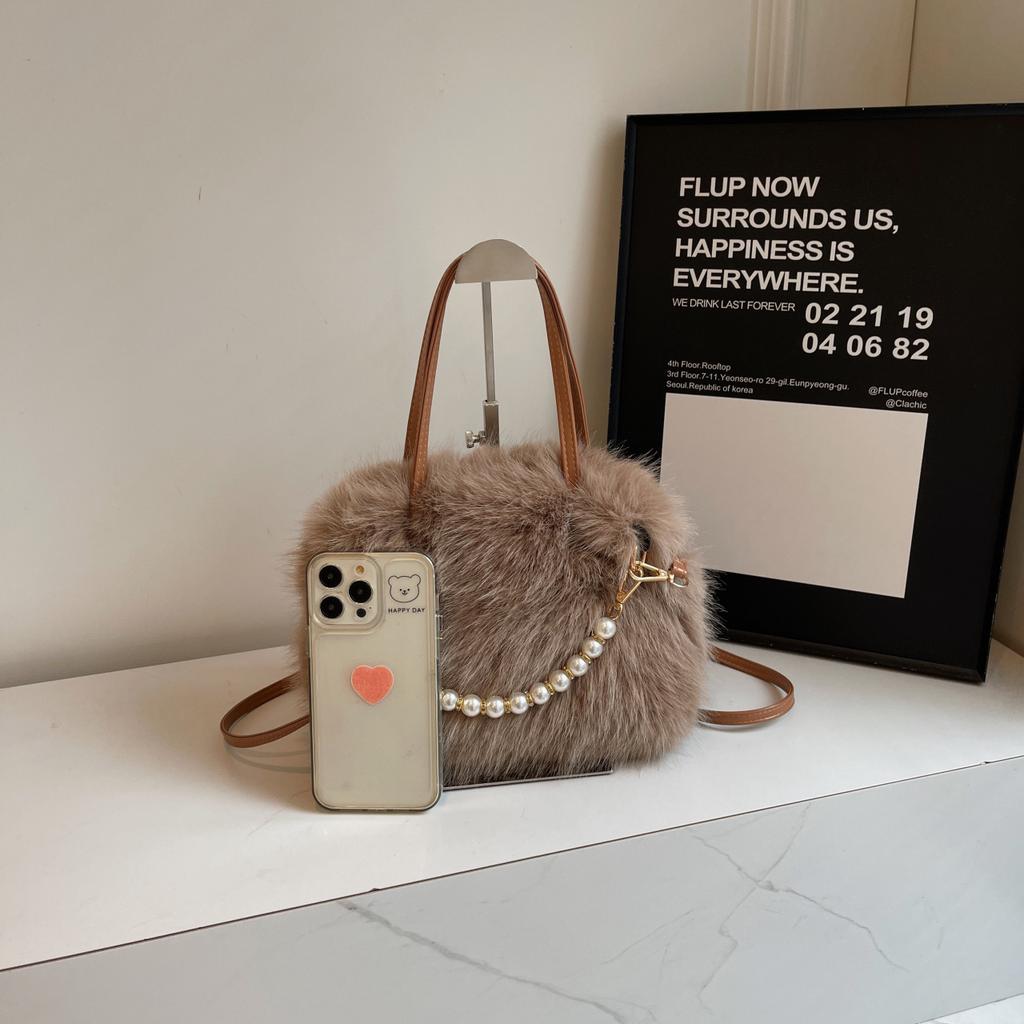 Håndholdt liten veske ny moteriktig perlepels liten firkantet veske høst og vinter tekstur dame crossbody-veske