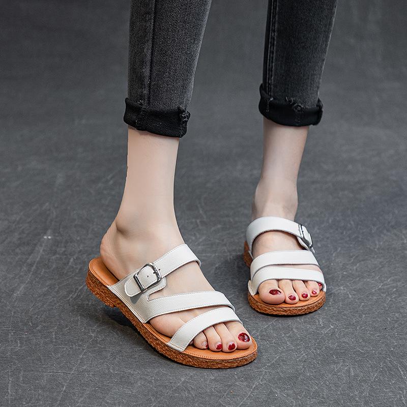 2025 New Summer Cowhide Flat Heel Soft Bottom Daily Casual Breathable One-word Buckle Lightweight Roman Slippers Women