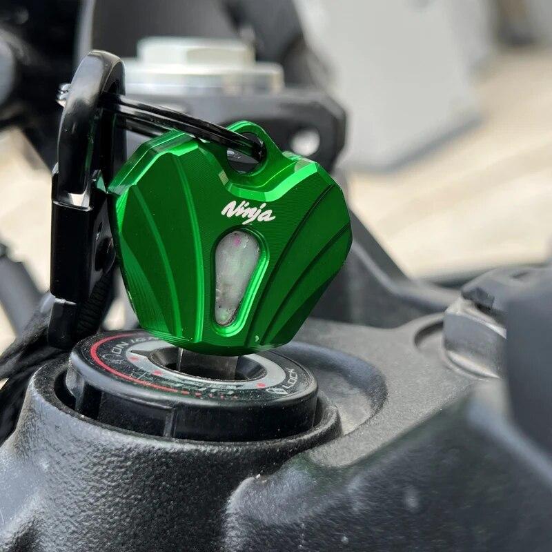 小物 Rare lime green signature photo keychai il_fullxfull.2515286094_6ejz.jpg