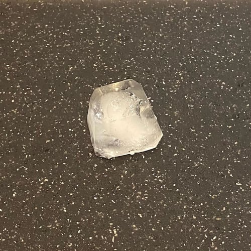 Liberty Corporation Ice Maker with Lid, LD-207, Easy to Remove Ice