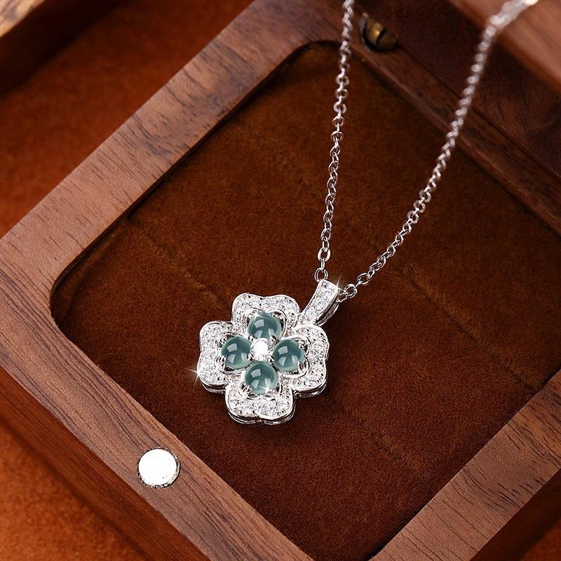 

Beautiful high-quality natural dangerous material jadeite blue water four-leaf clover necklace sterling silver s925 premium collarbone chain women